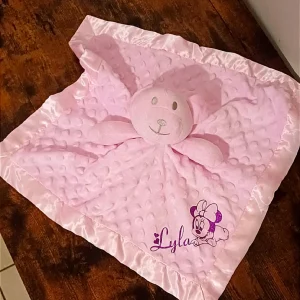 doudou personnaliser pour un bébé-lescreationsdeprescilia.com