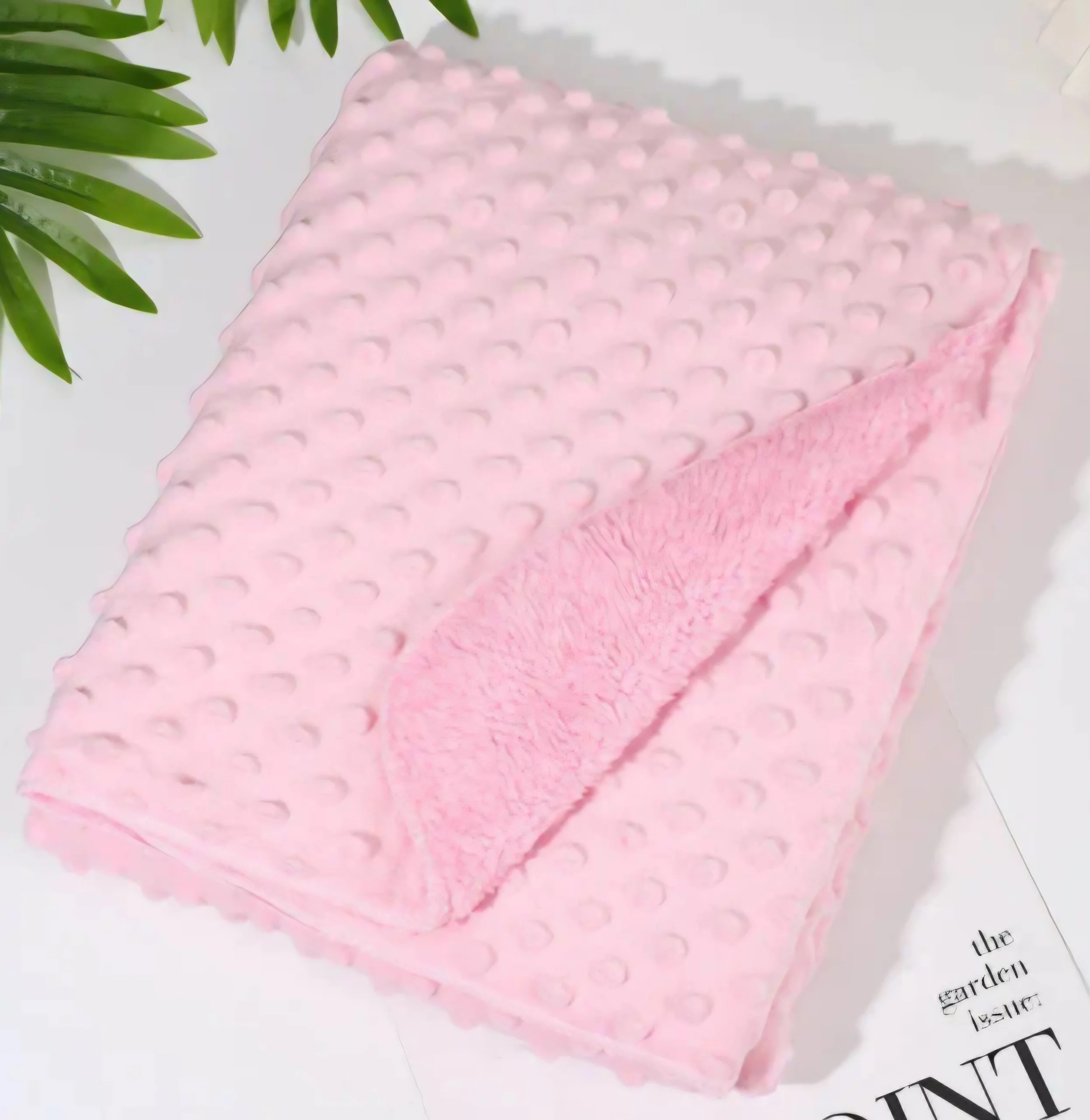 Plaid rose pour bébé