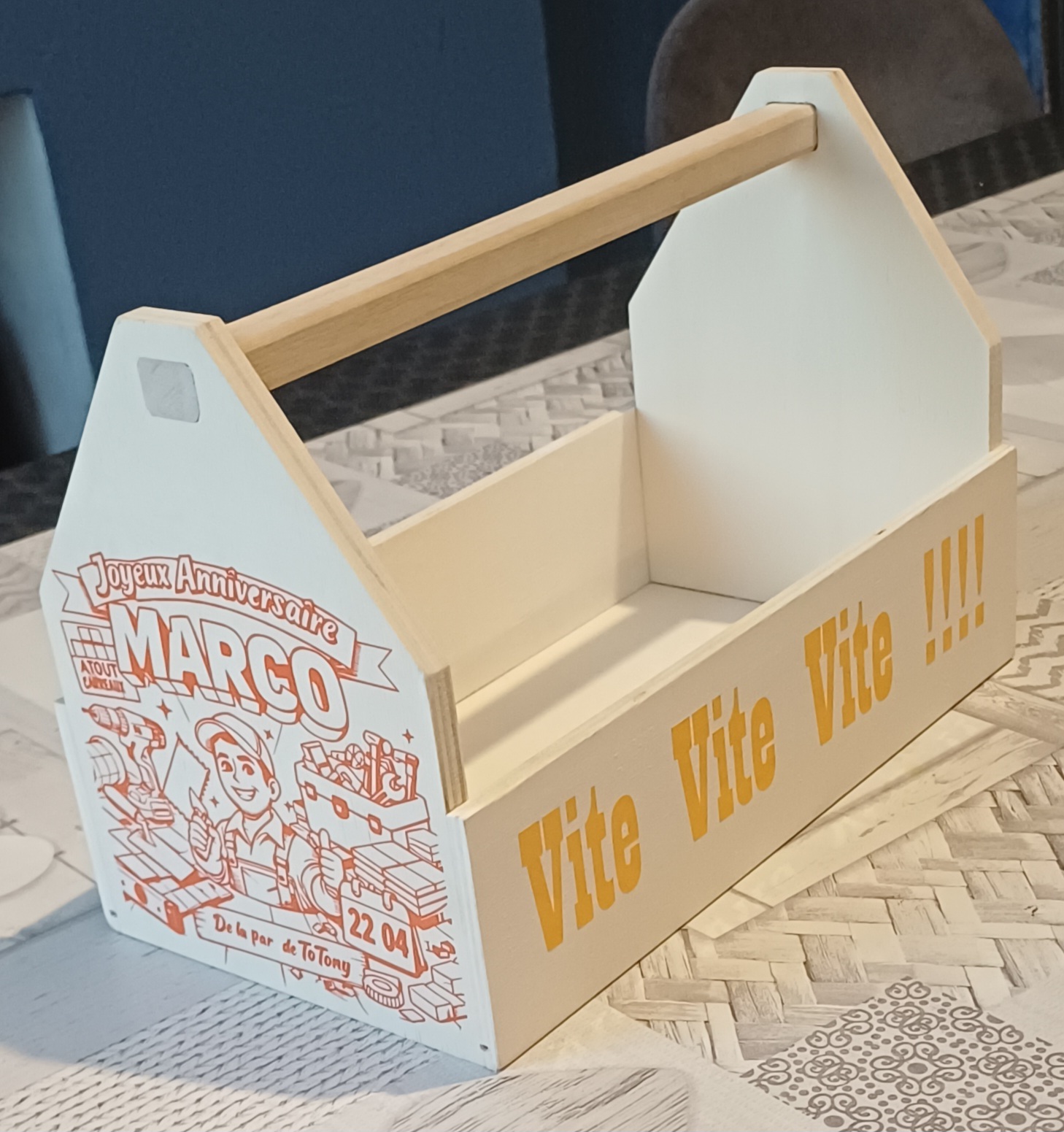 Caisse à outil en bois personnalisé