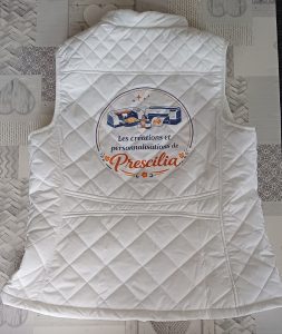 dos de la doudoune femme sans manche avec mon logo entreprise